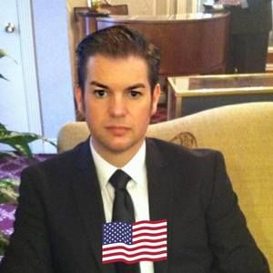 Meet your Posher, Christopher